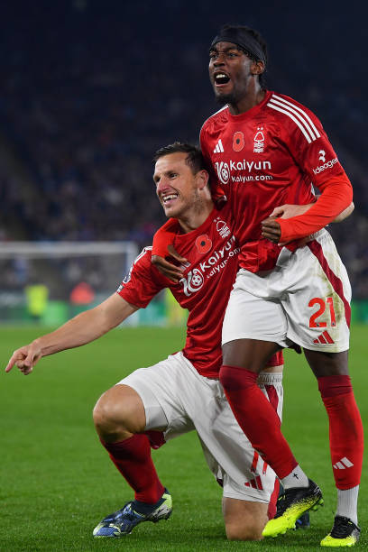 观众们不仅 观众们不仅