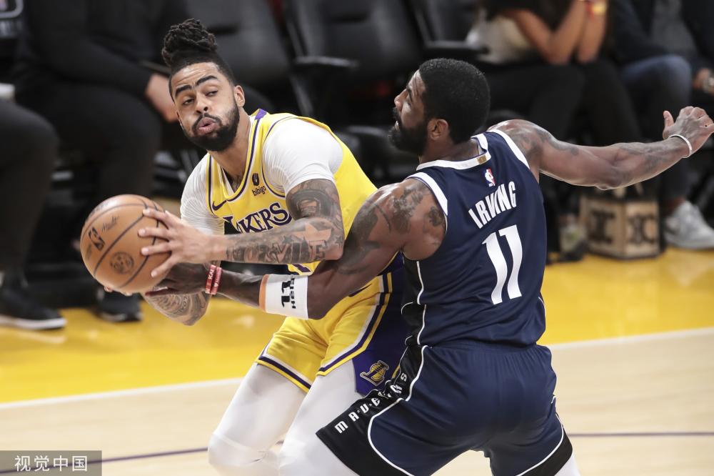 着带领球队 着带领球队