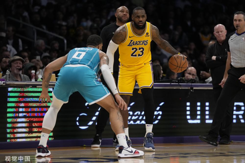 通过建立更 通过建立更