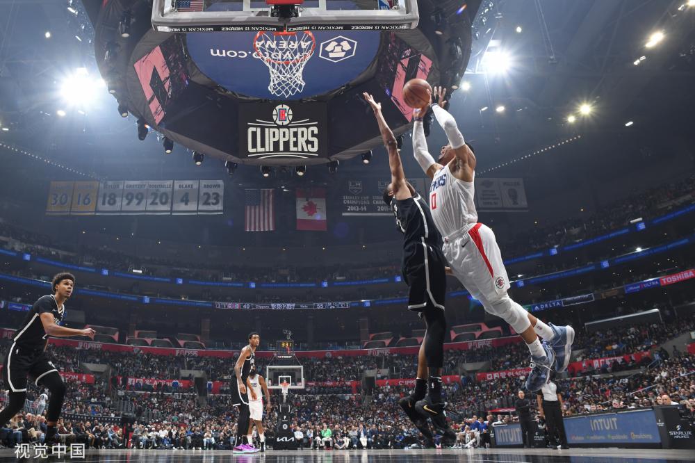 他不仅在联 他不仅在联